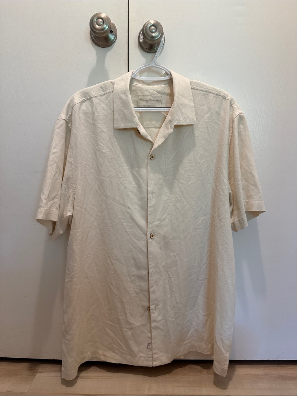 Tommy Bahama Men's Casual Short-Sleeve Button-Up Shirt - Cream